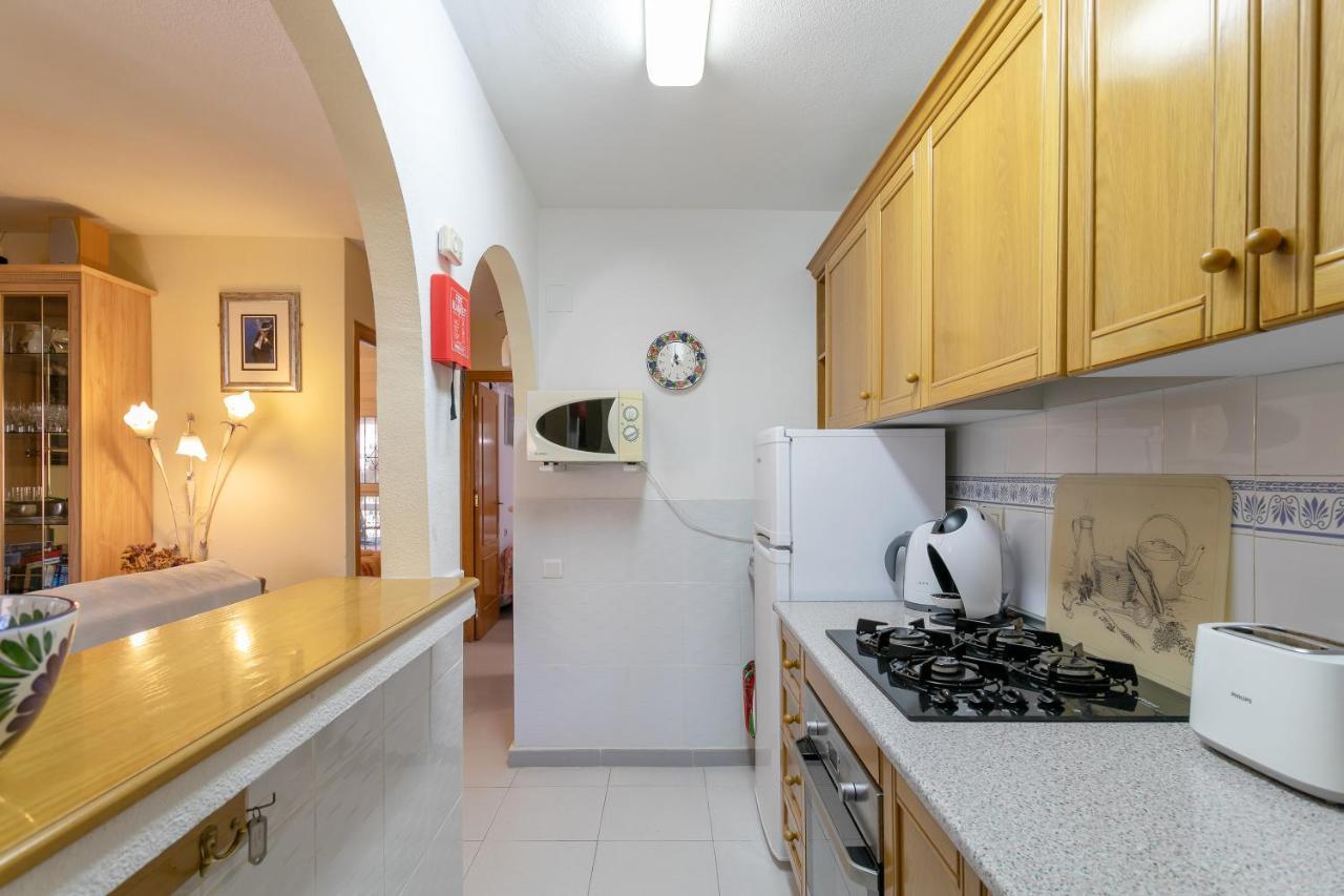 Heads 2 Holiday Homes Apartment Villamartin  Exterior photo